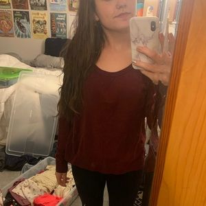 AEO maroon crew neck sweater